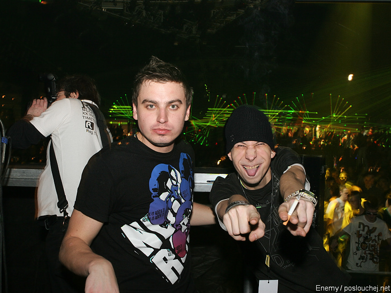 ELECTRONIC CONNECTION - Pátek 19. 12. 2008