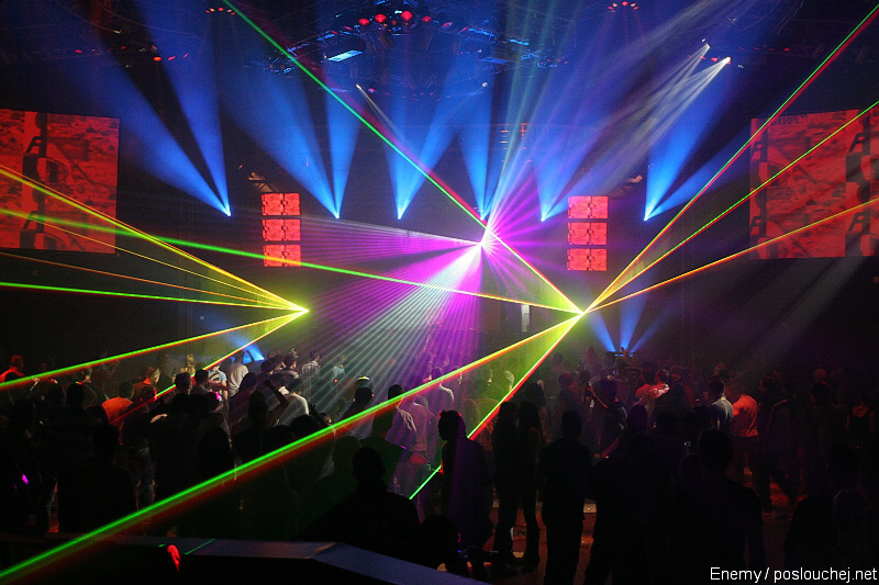 ELECTRONIC CONNECTION - Pátek 19. 12. 2008