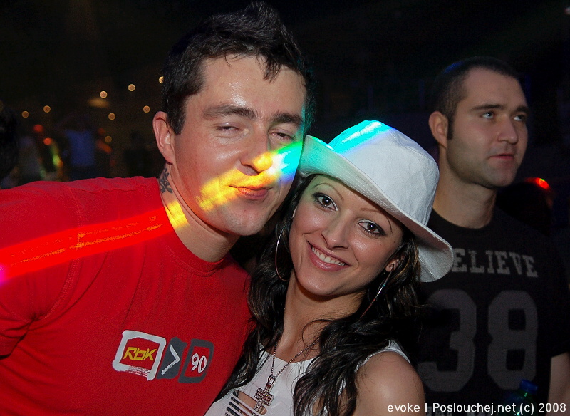 ELECTRONIC CONNECTION - Pátek 19. 12. 2008