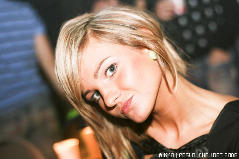 ELECTRONIC CONNECTION - Pátek 19. 12. 2008