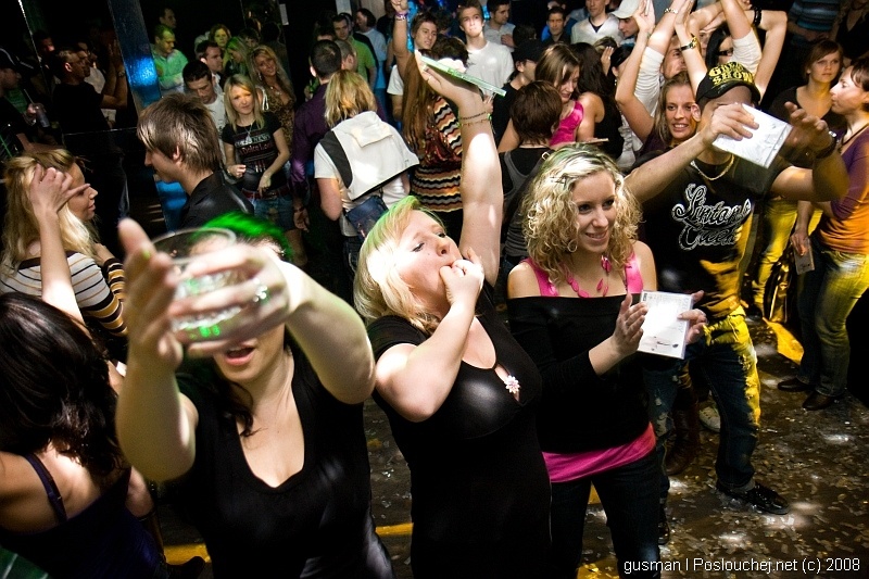 MECCAMIX – KŘEST DESKY DJE NEA & NIGHTWORK - Sobota 20. 12. 2008