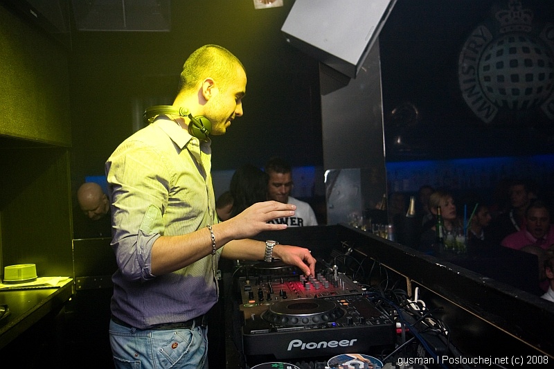 NEW YEARS EVE WITH MINISTRY OF SOUND (Mecca) - Středa 31. 12. 2008