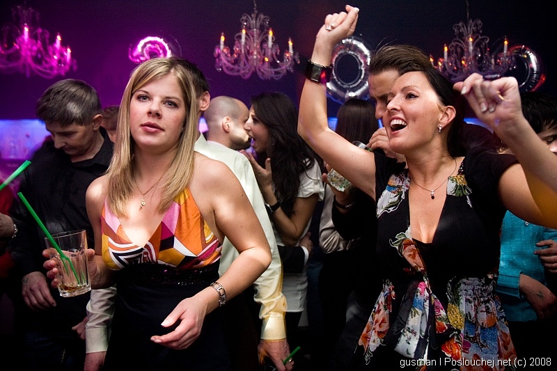 NEW YEARS EVE WITH MINISTRY OF SOUND (Mecca) - Středa 31. 12. 2008