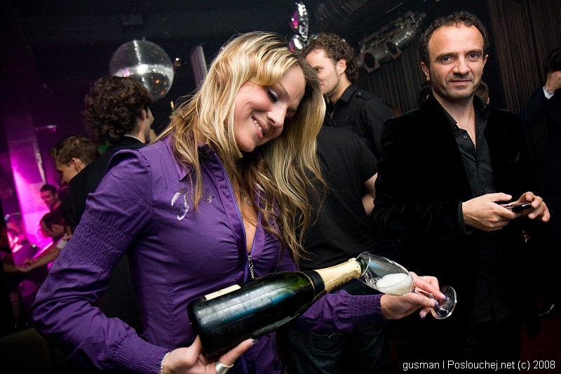NEW YEARS EVE WITH MINISTRY OF SOUND (Mecca) - Středa 31. 12. 2008