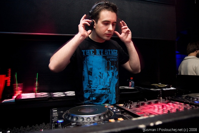 NEW YEARS EVE WITH MINISTRY OF SOUND (Mecca) - Středa 31. 12. 2008