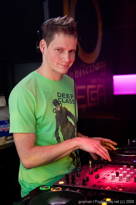 FRIDAY FOR FREE - Pátek 2. 1. 2009
