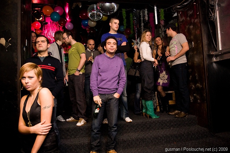 FRIDAY FOR FREE - Pátek 2. 1. 2009