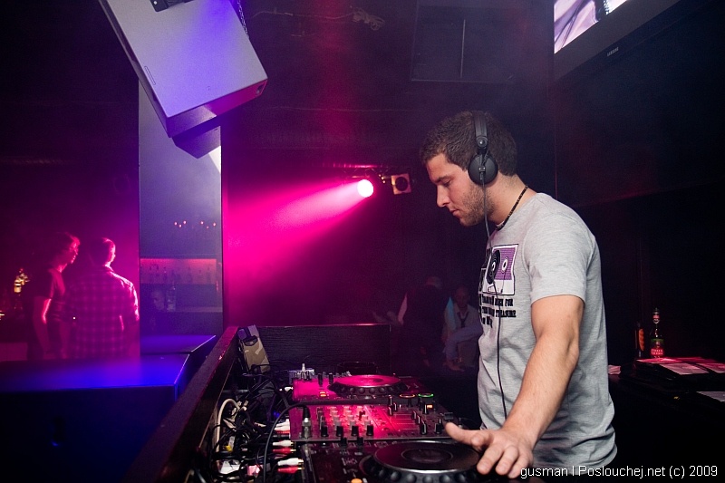 FRIDAY FOR FREE - Pátek 2. 1. 2009