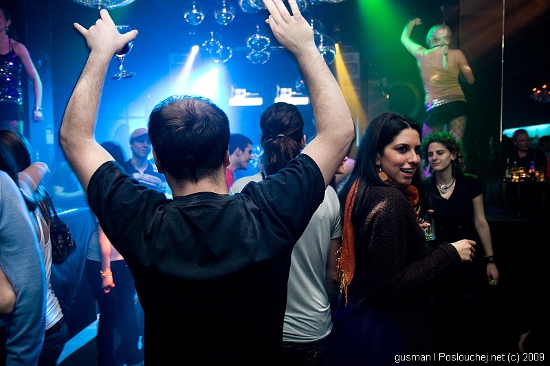 FRIDAY FOR FREE - Pátek 2. 1. 2009