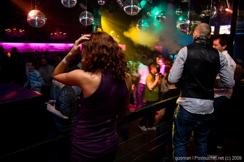 FRIDAY FOR FREE - Pátek 2. 1. 2009