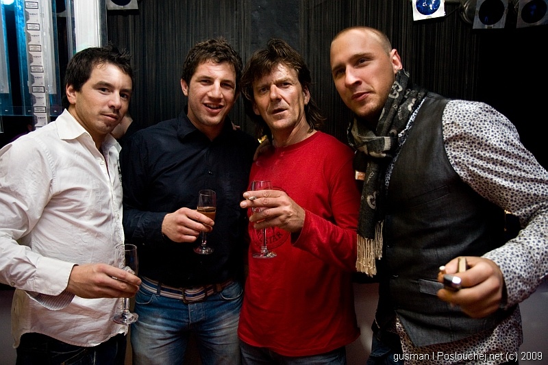 FRIDAY FOR FREE - Pátek 2. 1. 2009