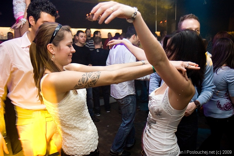 FRIDAY FOR FREE - Pátek 2. 1. 2009