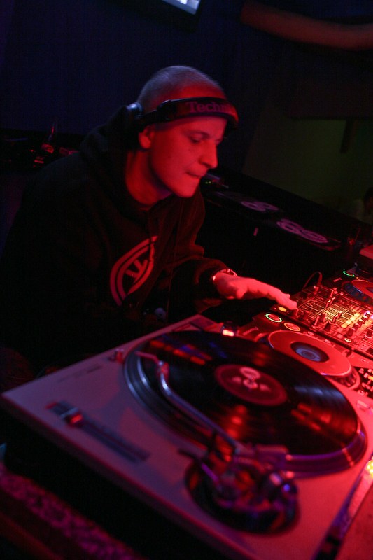WARM UP APOKALYPSA - Čtvrtek 5. 2. 2009
