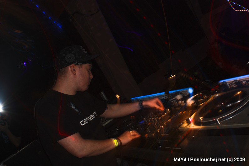 SHADOWBOX - 10TH BDAY - Sobota 7. 2. 2009