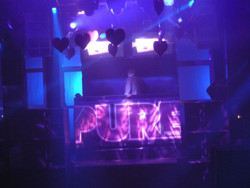 PURE - Pátek 13. 2. 2009