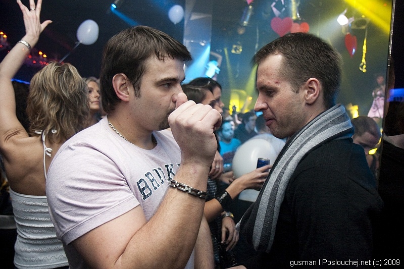 PURE - Pátek 13. 2. 2009