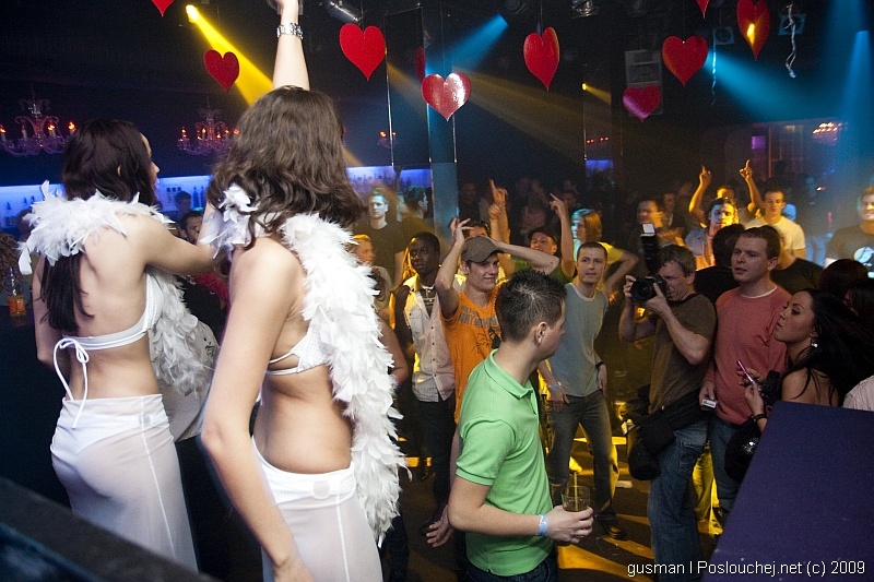 PURE - Pátek 13. 2. 2009