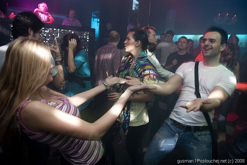 MAXIMAL PRESENTS ROSIE ROMERO - Sobota 14. 2. 2009