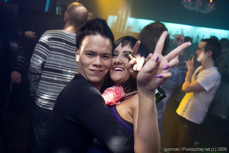 MAXIMAL PRESENTS ROSIE ROMERO - Sobota 14. 2. 2009