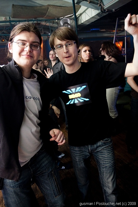 HOUSEWARS - Pátek 27. 2. 2009