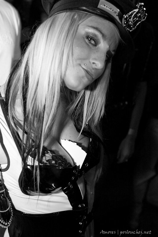 DE PUTA MADRE NIGHT VESPER - Pátek 6. 3. 2009