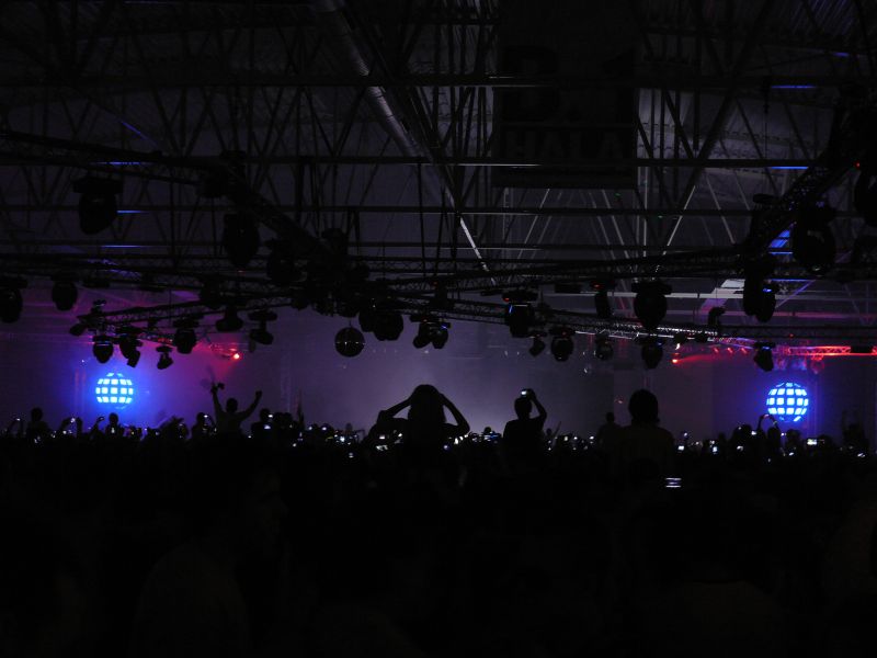 PAUL VAN DYK WORLD TOUR 2009 (SK) - Pátek 13. 3. 2009