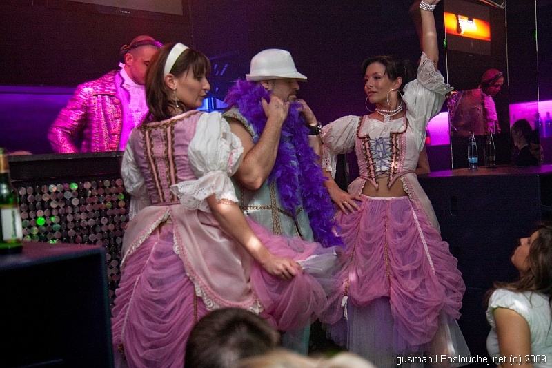 OPERA HOUSE - Pátek 20. 3. 2009