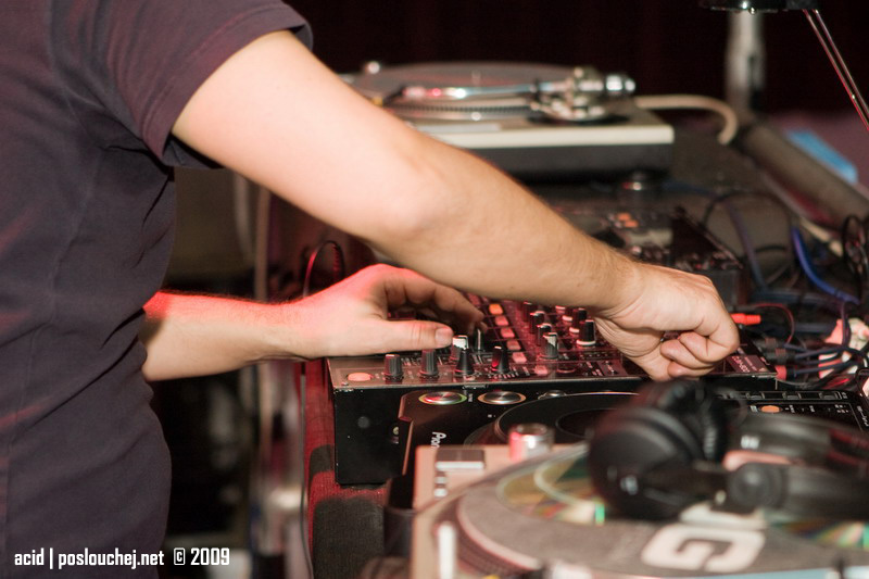 ZEN WITH LAURENT GARNIER - Sobota 21. 3. 2009