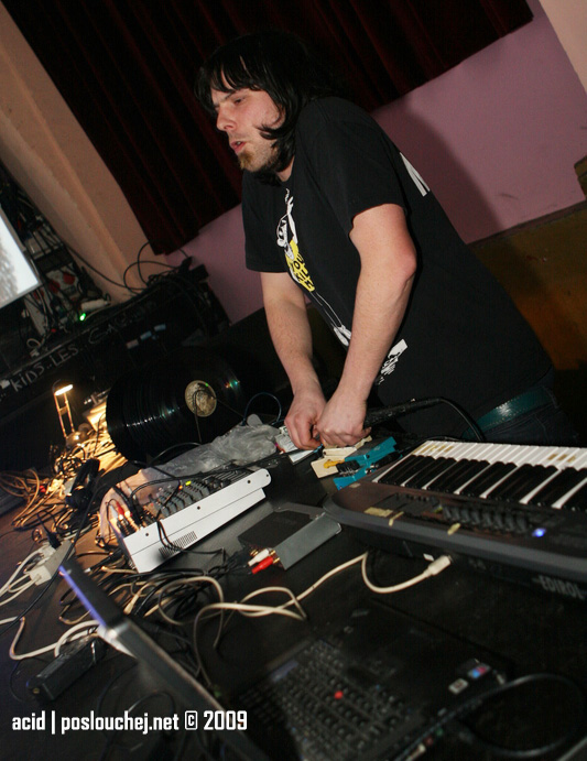 BULVA FABULA [ HAWKING RADIATION EDITION ] - Středa 25. 3. 2009