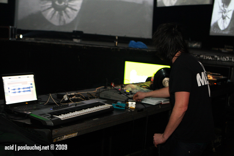 BULVA FABULA [ HAWKING RADIATION EDITION ] - Středa 25. 3. 2009