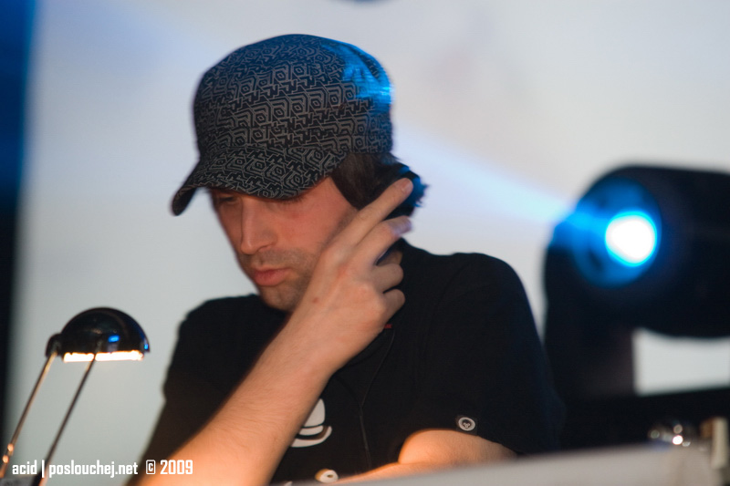 BREAKSOME - Pátek 27. 3. 2009