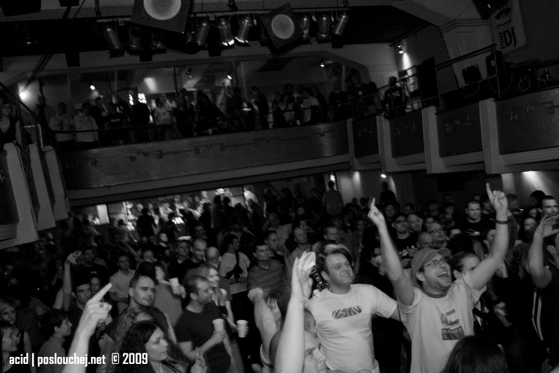 BREAKSOME - Pátek 27. 3. 2009