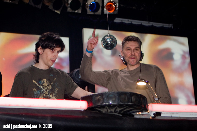 BREAKSOME - Pátek 27. 3. 2009