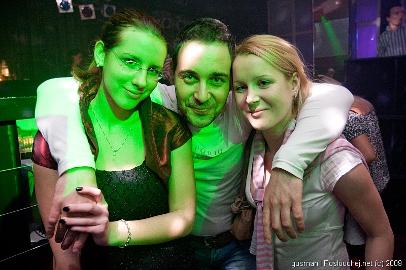 REHAB PRESENTS THE SEXY NURSES STRIKES BACK - Pátek 3. 4. 2009
