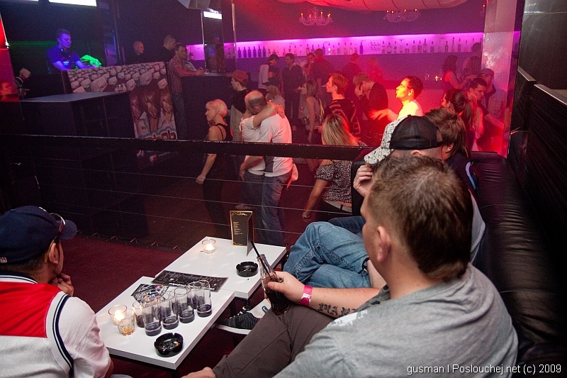 REHAB PRESENTS THE SEXY NURSES STRIKES BACK - Pátek 3. 4. 2009