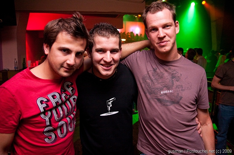 FREE MONDAYS IN NIGHTPHUNK - Pondělí 6. 4. 2009