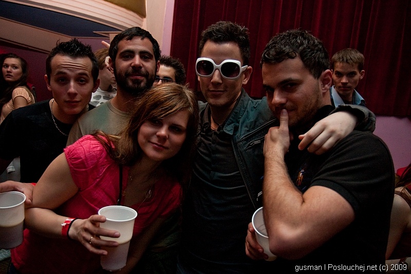 FREE MONDAYS IN NIGHTPHUNK - Pondělí 6. 4. 2009
