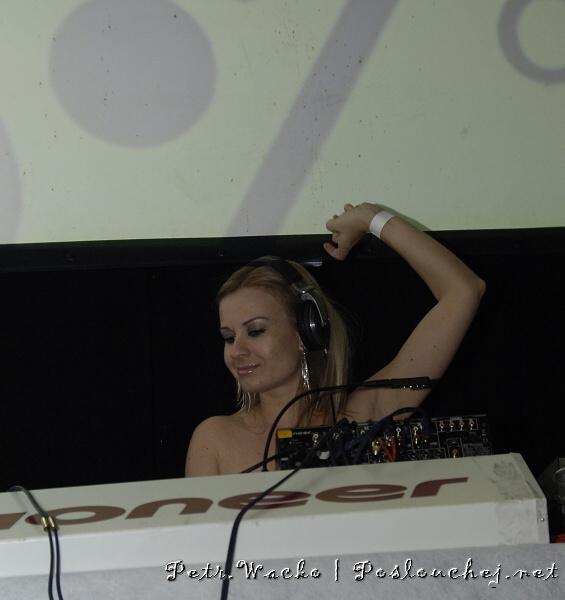 DANCE MUSIC AWARDS - Pátek 10. 4. 2009