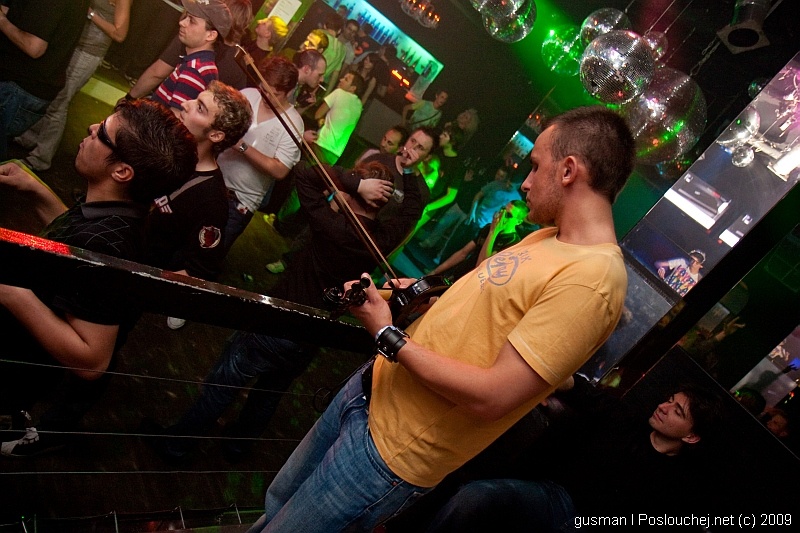 ACAPULCO - COCOON EDITION - Pátek 10. 4. 2009