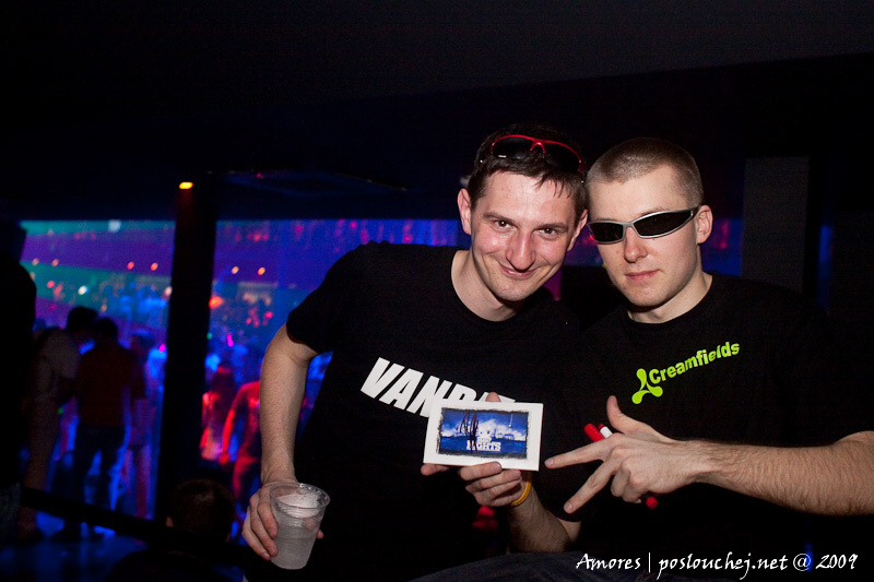 PURE WITH PVD - Pátek 17. 4. 2009