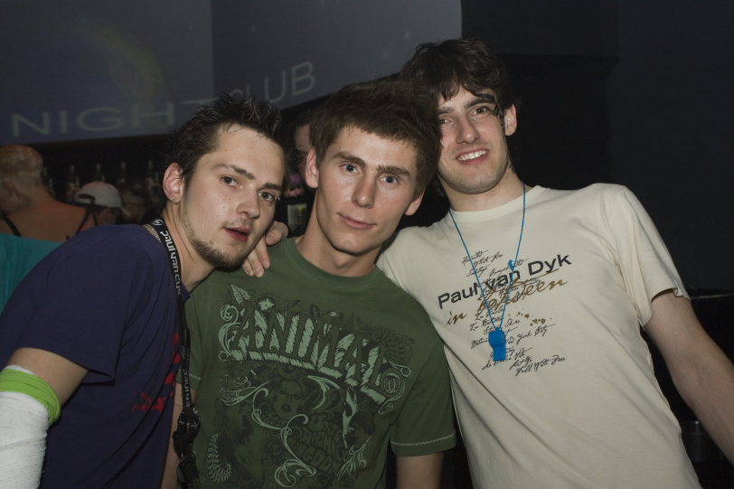 PURE WITH PVD - Pátek 17. 4. 2009