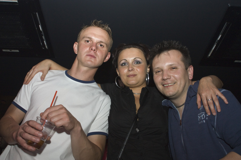 PURE WITH PVD - Pátek 17. 4. 2009
