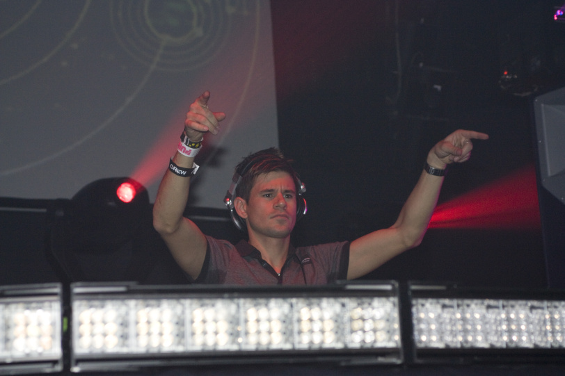 PURE WITH PVD - Pátek 17. 4. 2009