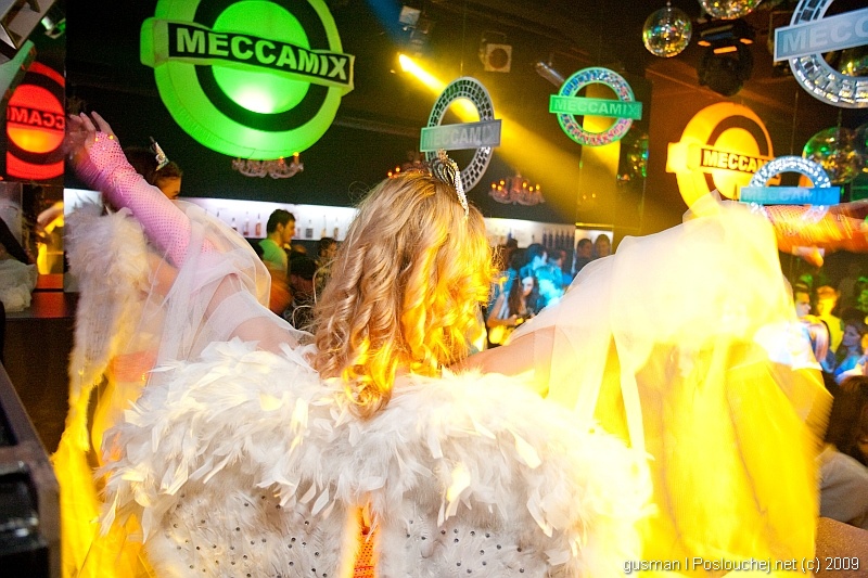 MECCAMIX WITH ALLISTER WHITEHEAD & DJ ORBITH - Pátek 24. 4. 2009