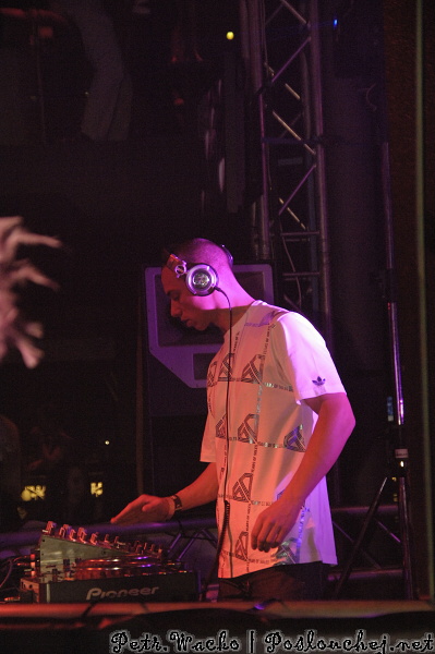 PURE - Pátek 8. 5. 2009