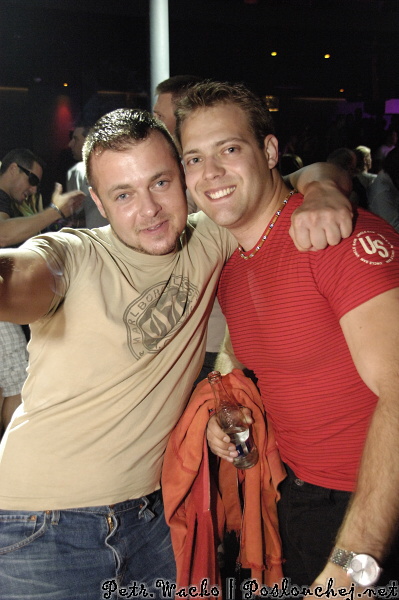 PURE - Pátek 8. 5. 2009