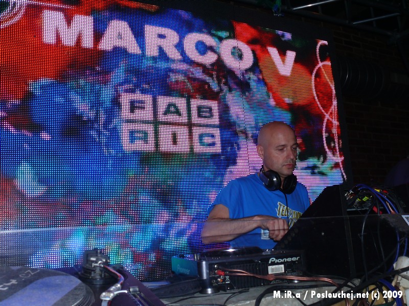 9. NAROZENINY KLUBU FABRIC  - Pátek 15. 5. 2009