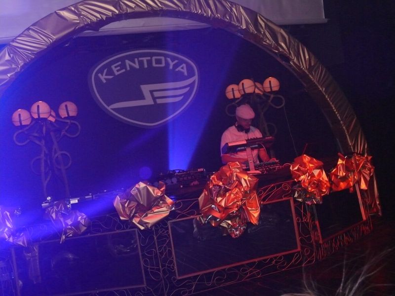 DECADANCE - Pátek 22. 5. 2009