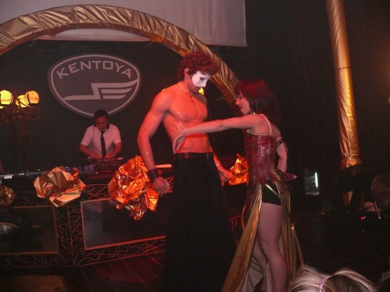 DECADANCE - Pátek 22. 5. 2009