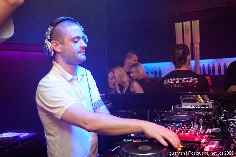 REHAB PRESENTS SEBASTIEN LEGER  - Pátek 22. 5. 2009